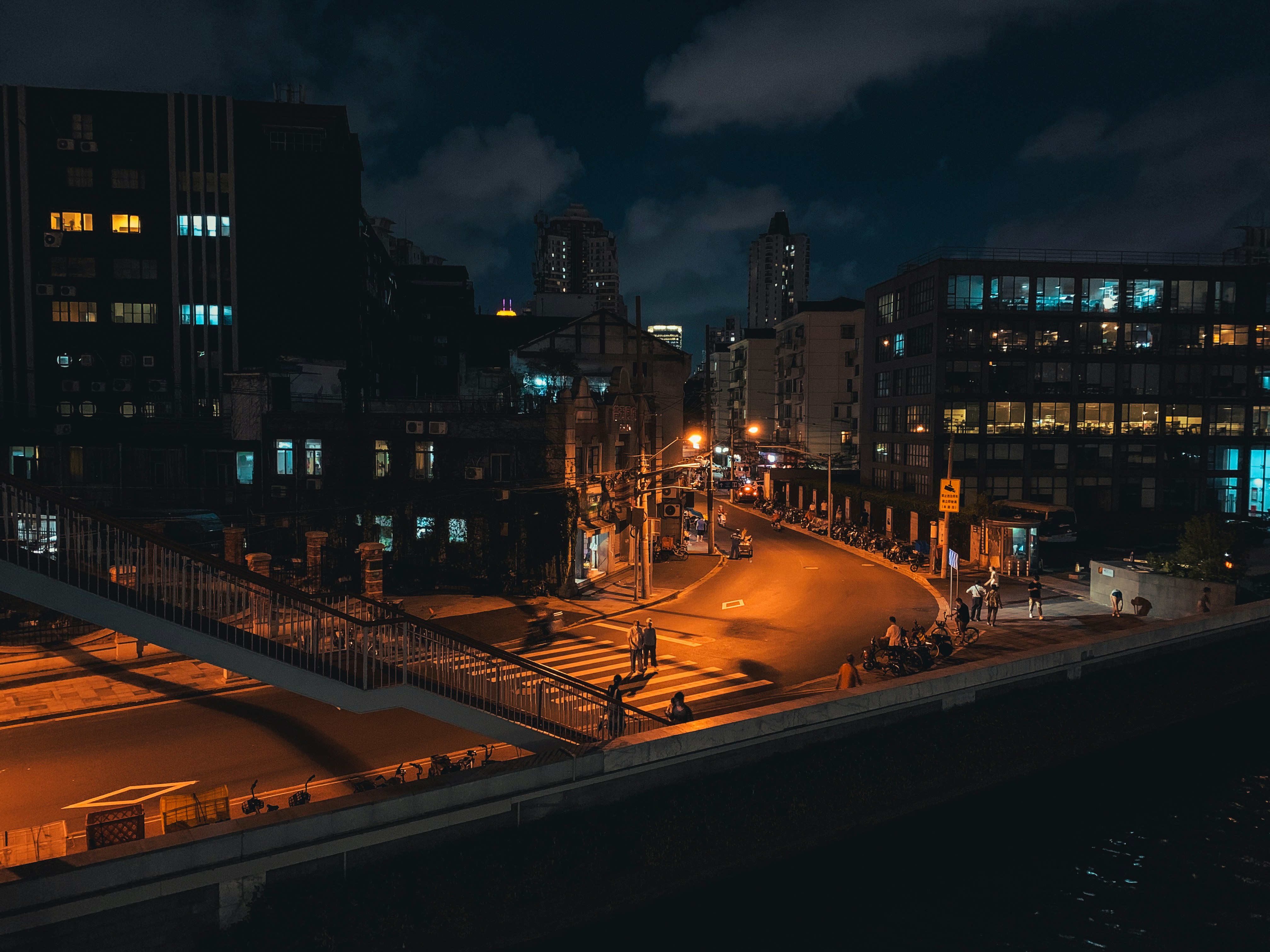 Côte atlantique baignée de soleil à Agadir, Maroc